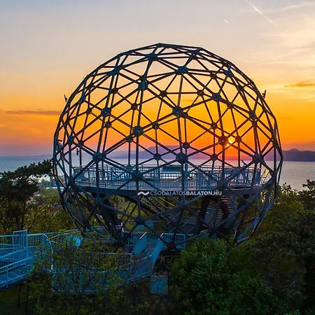 Frühstückspension Villa-negra Retro Panzio Balatonföldvár