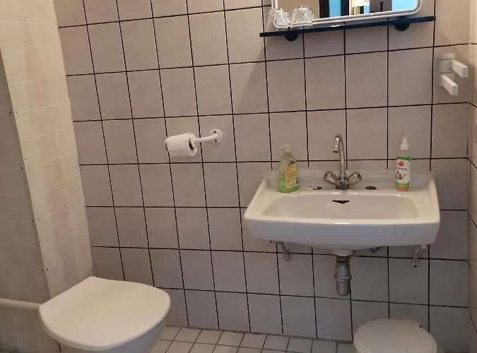 Villa-negra Retro Panzio 3* Balatonföldvár